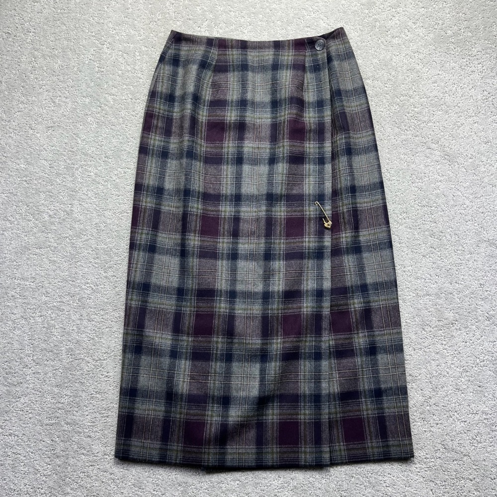 VINTAGE Talbots Maxi Wrap Skirt Womens Size 8 Purple Grey Plaid 100% Wool Boho